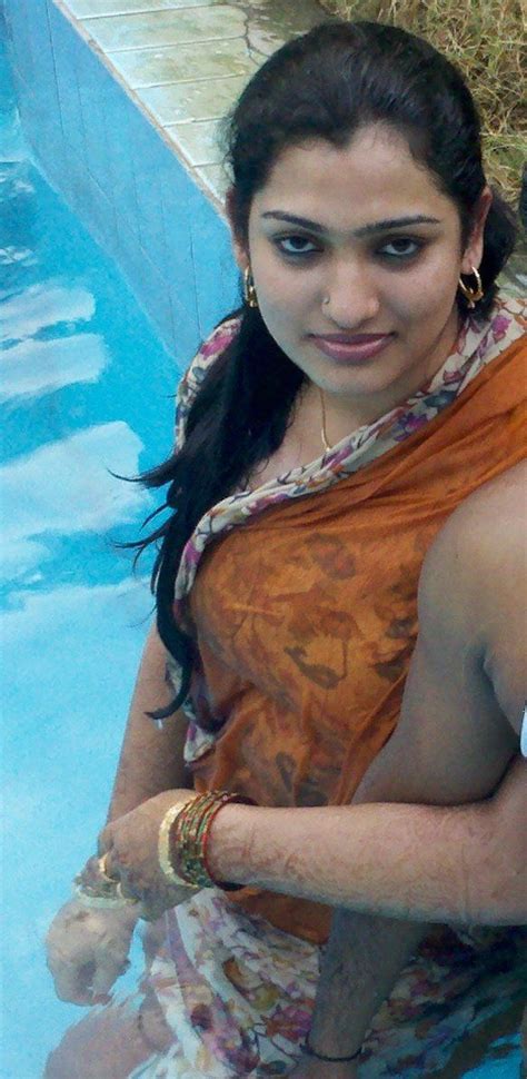 desi nude pics gallery|Desi girl nude pics